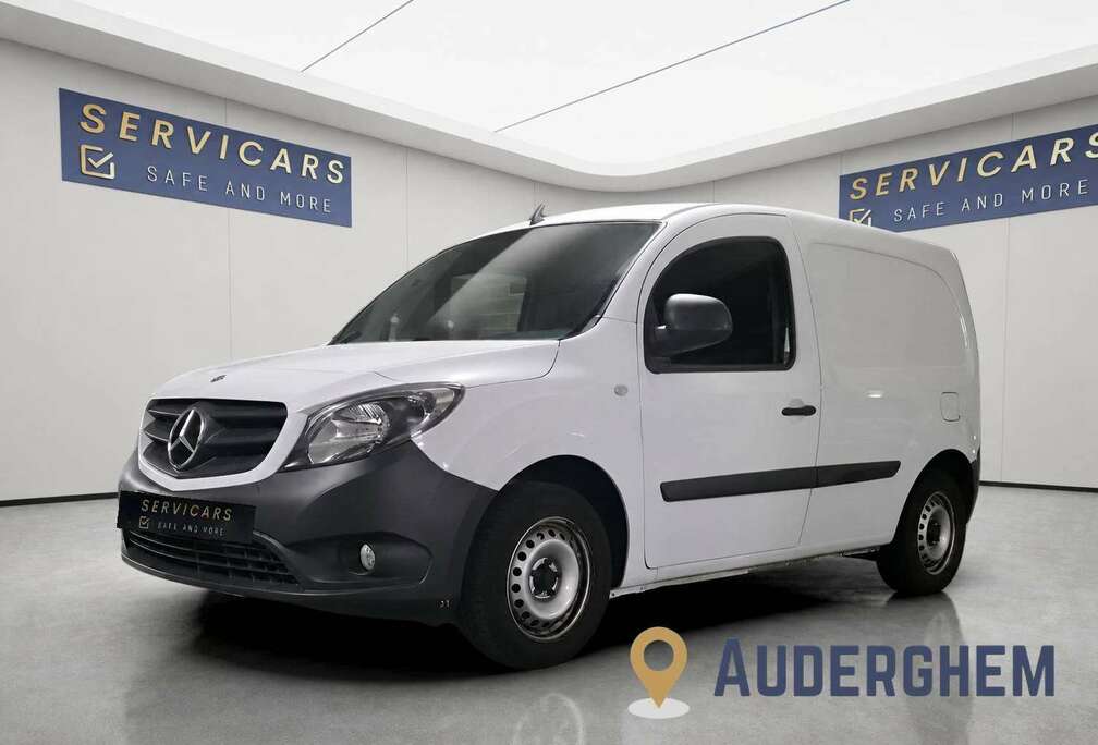 Mercedes-Benz @SERVICARS AUDERGHEM 1.5 CDI A2 / Utilitaire / Tissu / Manu / GAR 12 MOIS