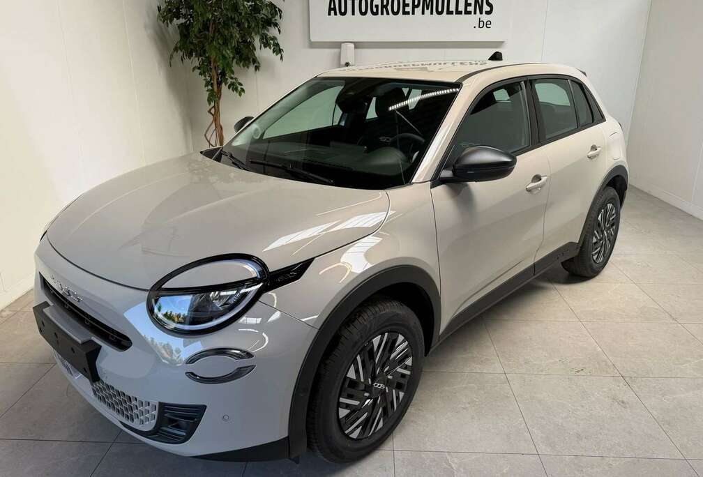 Fiat 1.2 Hybrid 145cv DCT Pop