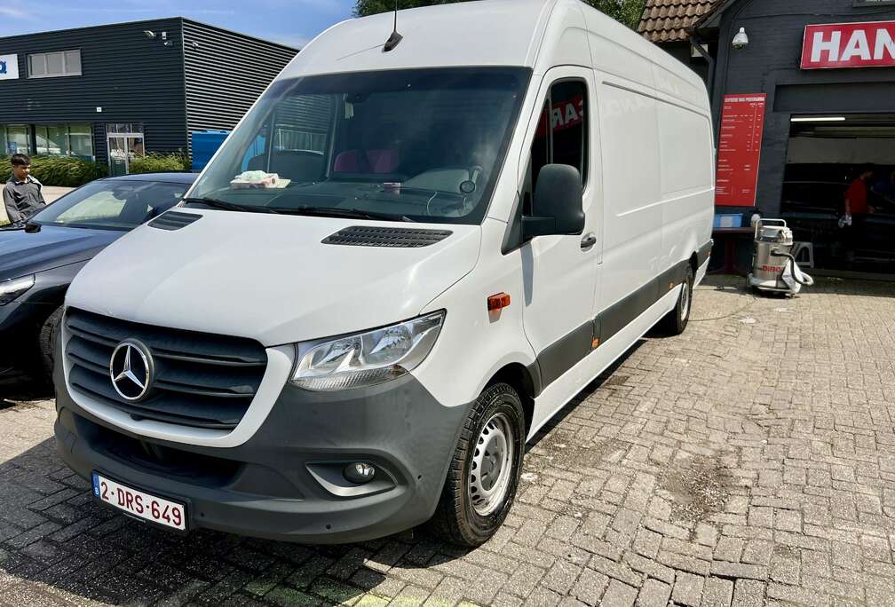 Mercedes-Benz 316 2.1 CDI L3H1 RWD Functional