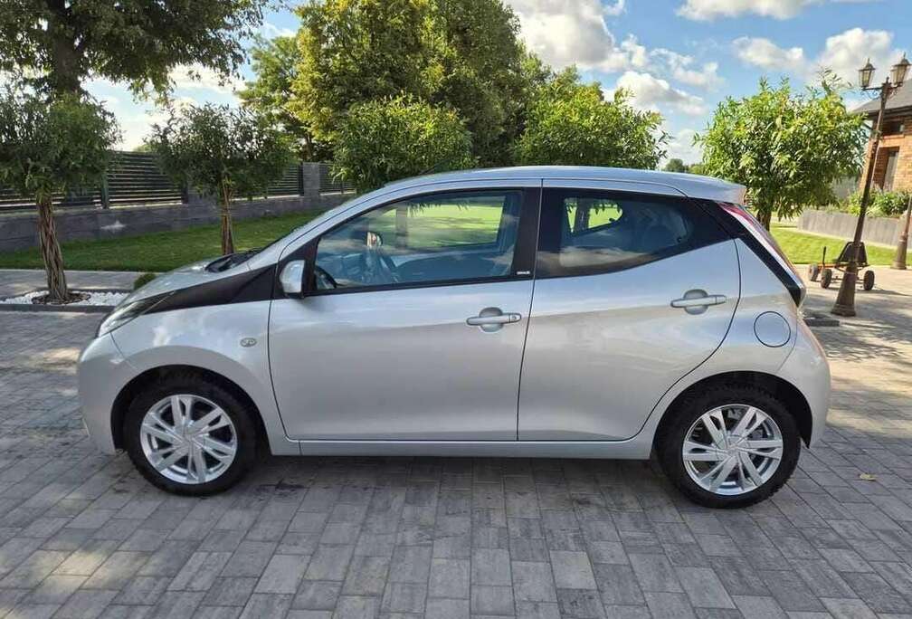 Toyota Aygo 1.0i Orange Spice