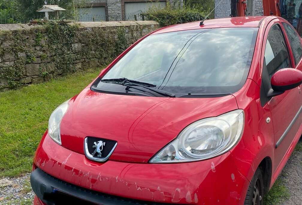 Peugeot 107 1.0i 12v Urban