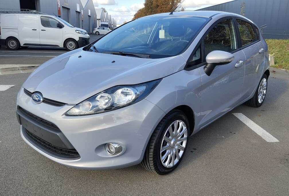 Ford 1.25i Trend Airco eur5