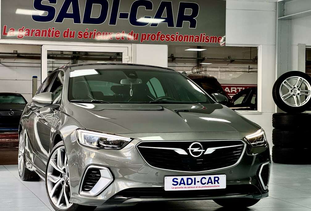 Opel GSI - 2.0 CDTI Bi-Turbo 210cv 4x4 Grand Sport