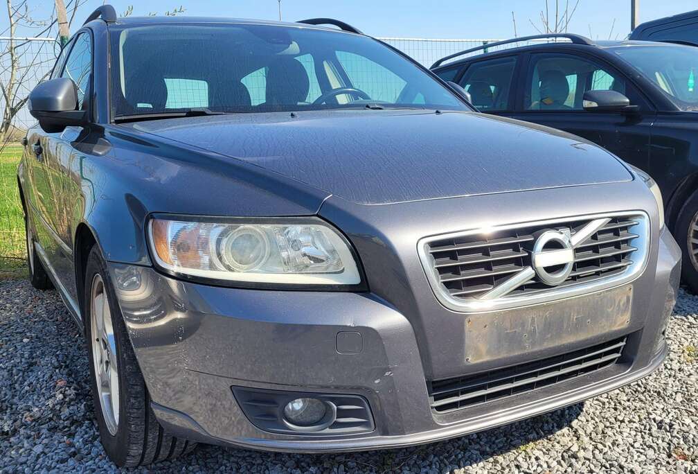 Volvo 1.6D AIRCO LEDER GPS PDC 2011