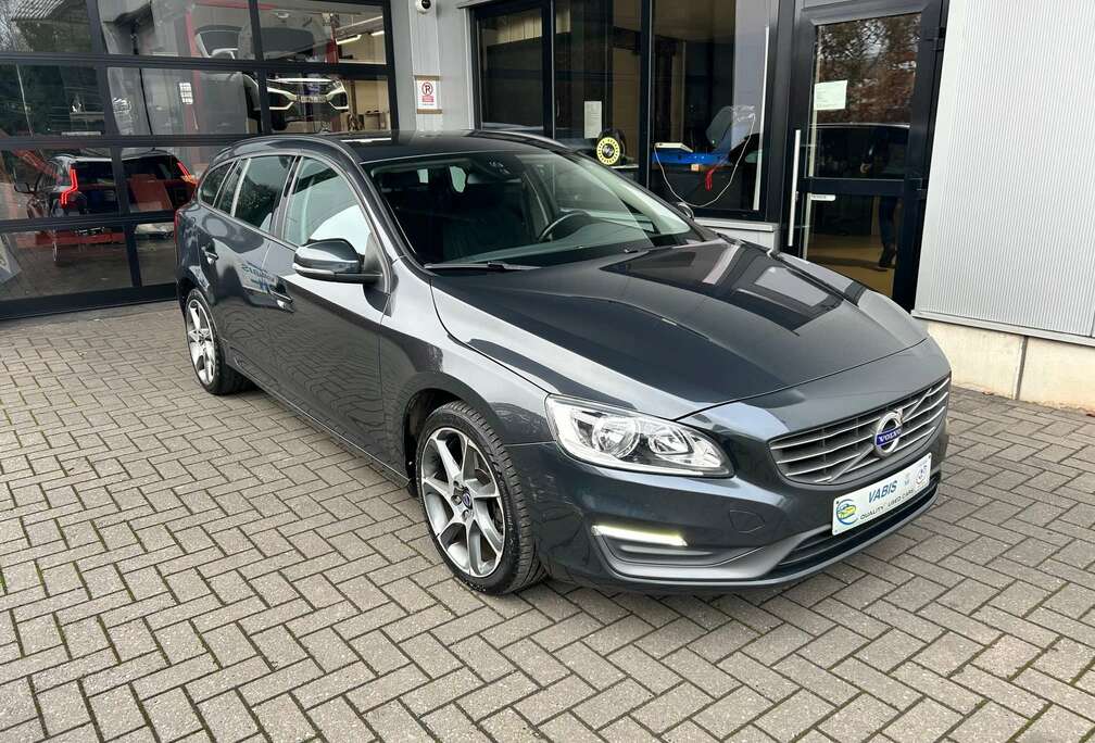 Volvo 2.0 D4 Momentum -€1000 EINDEJAAR