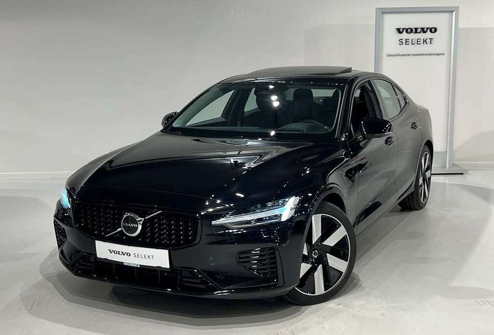 Volvo T8 Recharge Ultimate Dark Long Range