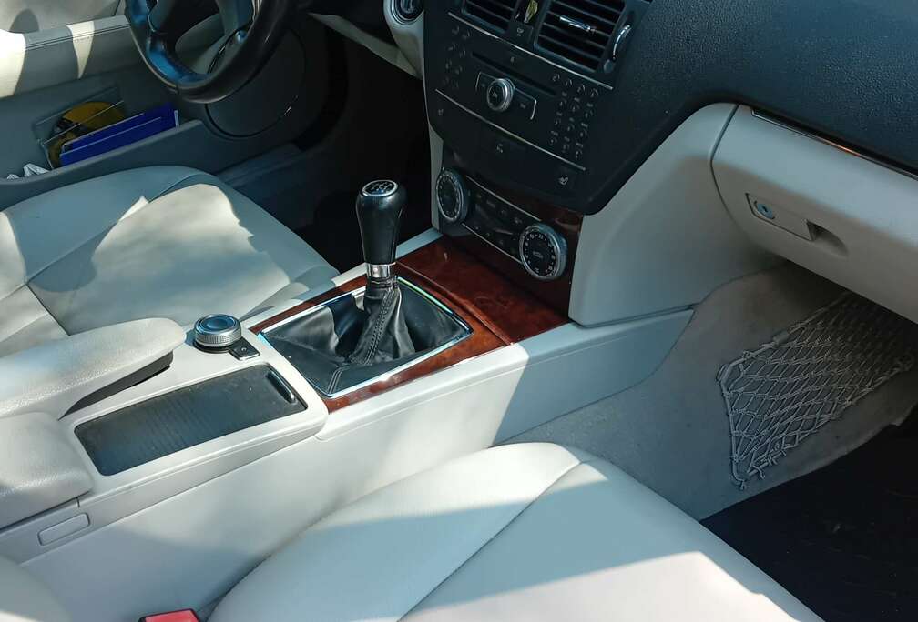 Mercedes-Benz C 200 Kompressor Elegance