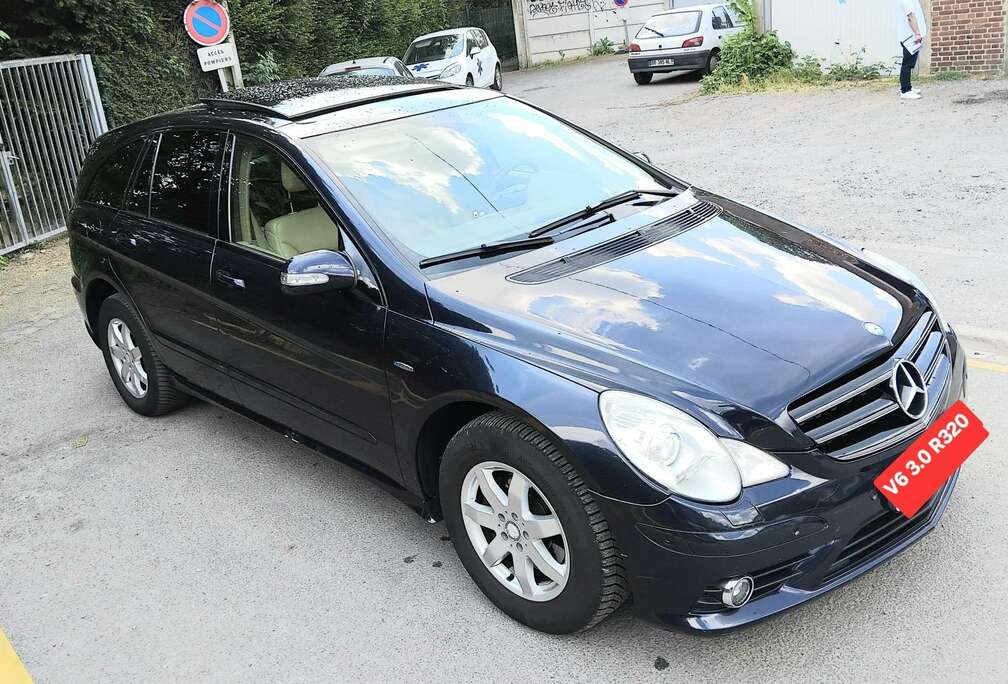 Mercedes-Benz V6 CDI 7 places toit panoramique 1ère propriét