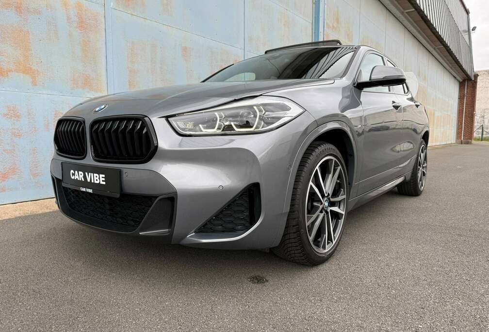 BMW X2 sDrive18i - M sportpakket - Panoramisch open dak - Camera - GPS - Leder - Belgische wagen - Eerste eigenaar