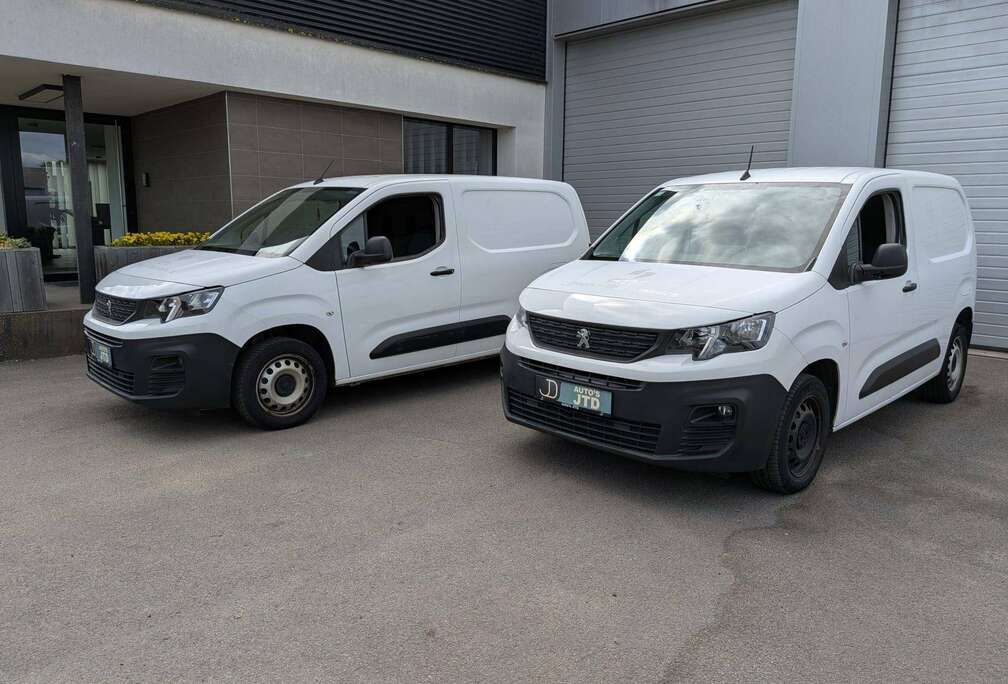Peugeot 1.5 BlueHDi Trekhaak, Apple carplay, cruise control, 3-zitpl