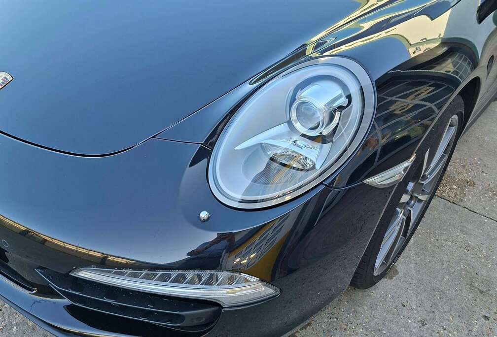 Porsche Carrera 4s