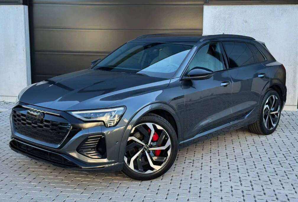 Audi Q8 e-Tron 106 kWh 55 Quattro S line