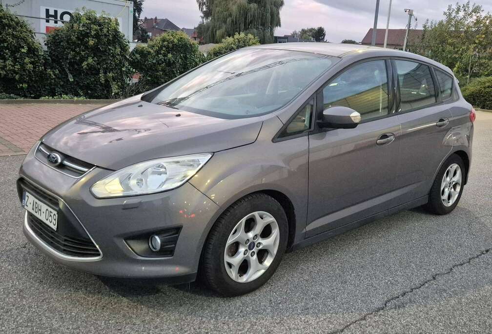 Ford 1.0 1er propriétaire  Champions TOP OCCASION