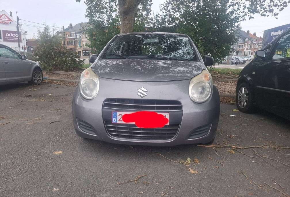 Suzuki 1.0i GLX