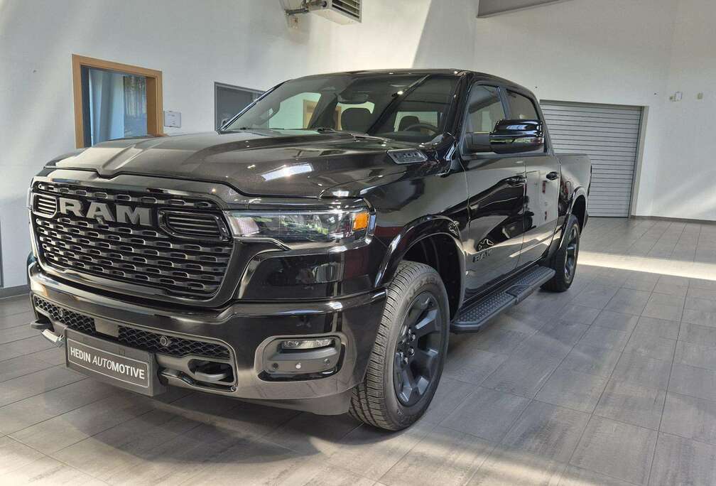 Dodge 1500 Crew Cab 1500 Bighorn Black