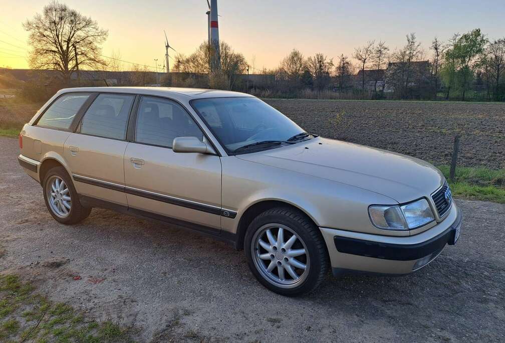 Audi C4 Avant 2.8 V6 quattro Automatik