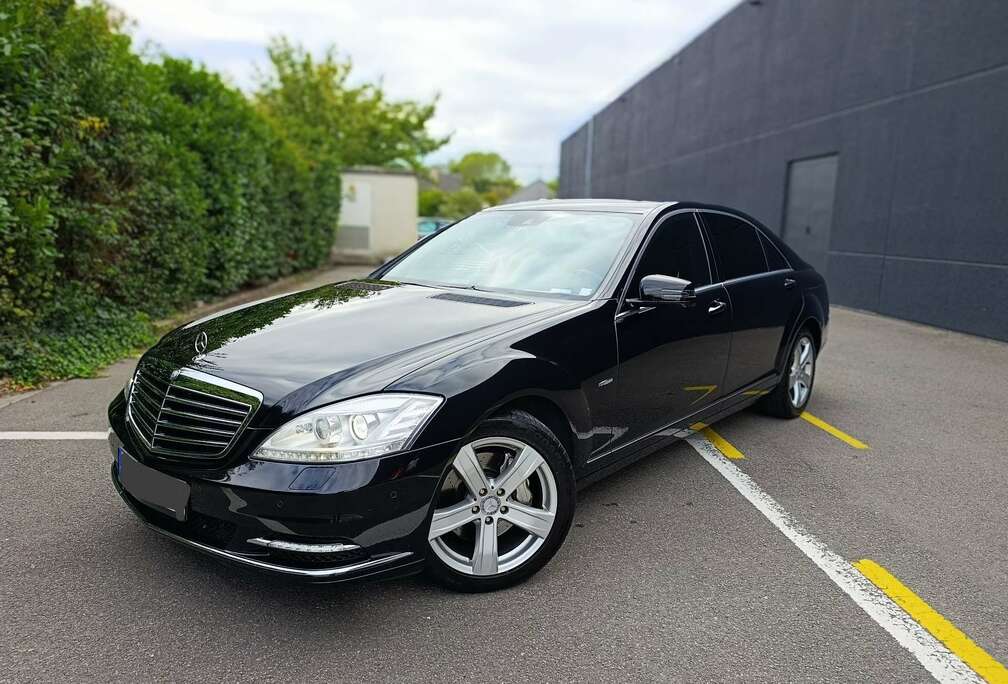 Mercedes-Benz HYBRID L 7G-TRONIC