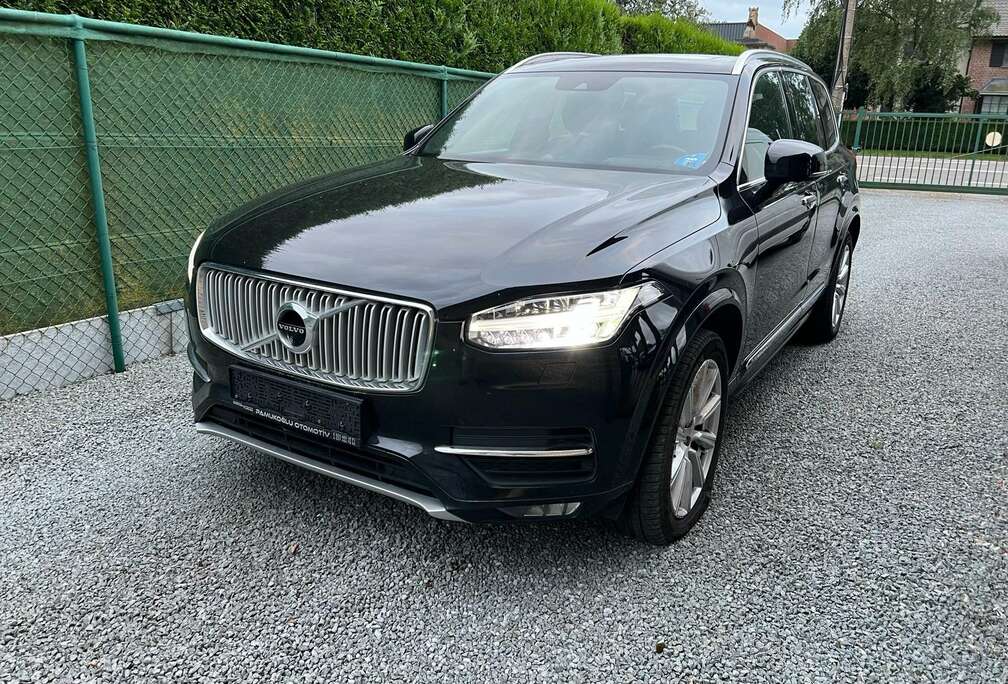 Volvo D5 AWD Geartronic Inscription. panno/ opendak