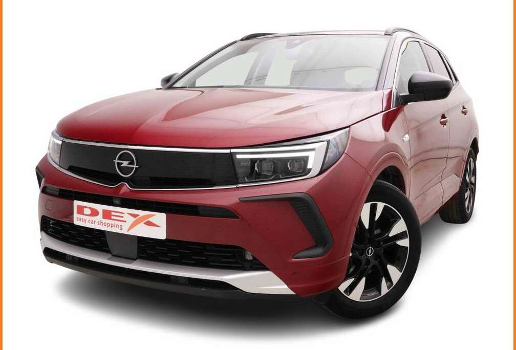 Opel 1.2 T 131 EAT Ultimate + GPS + 360Cam + Leather/Alcantara + ALU18