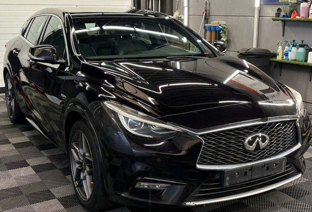 Infiniti 2.2d AUTOMATIQUE bj. 2016 Euro 6