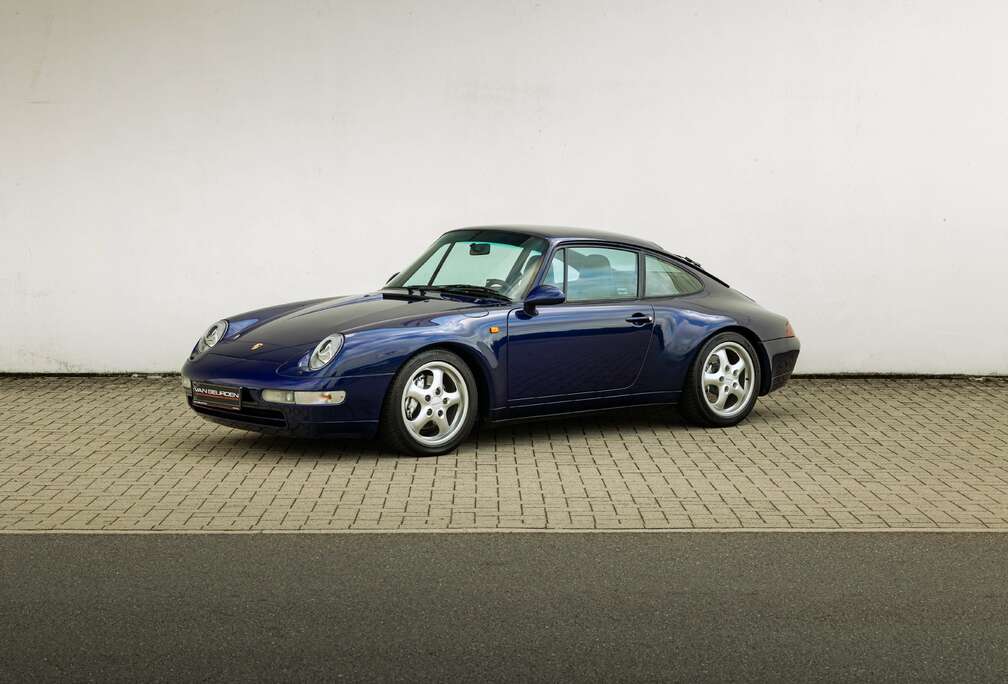 Porsche Carrera 4 / Volledige historiek - Belgische wagen - Iris Blue