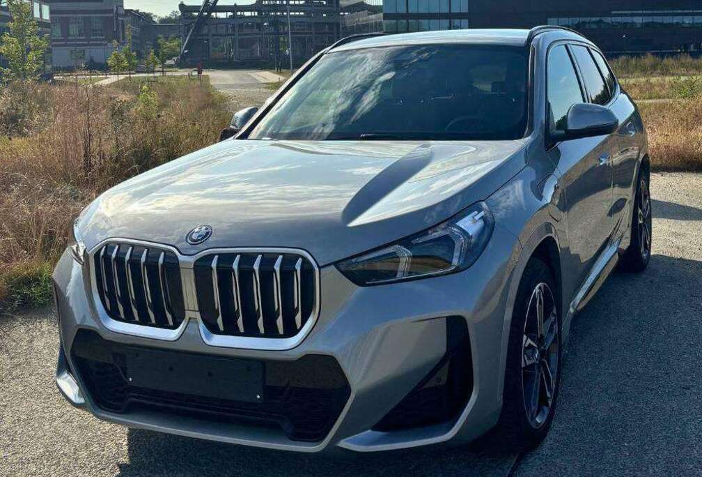 BMW X1 PHEV 1.5iA xDrive25e (180 kW)