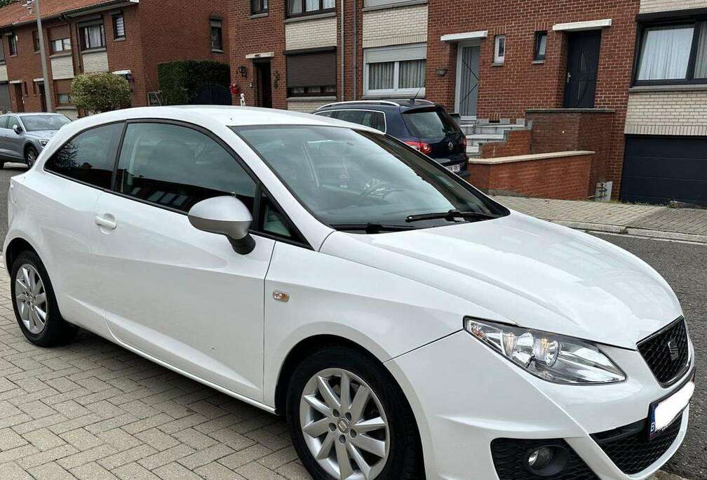 SEAT Ibiza SC 2.0 CR TDi FR DPF