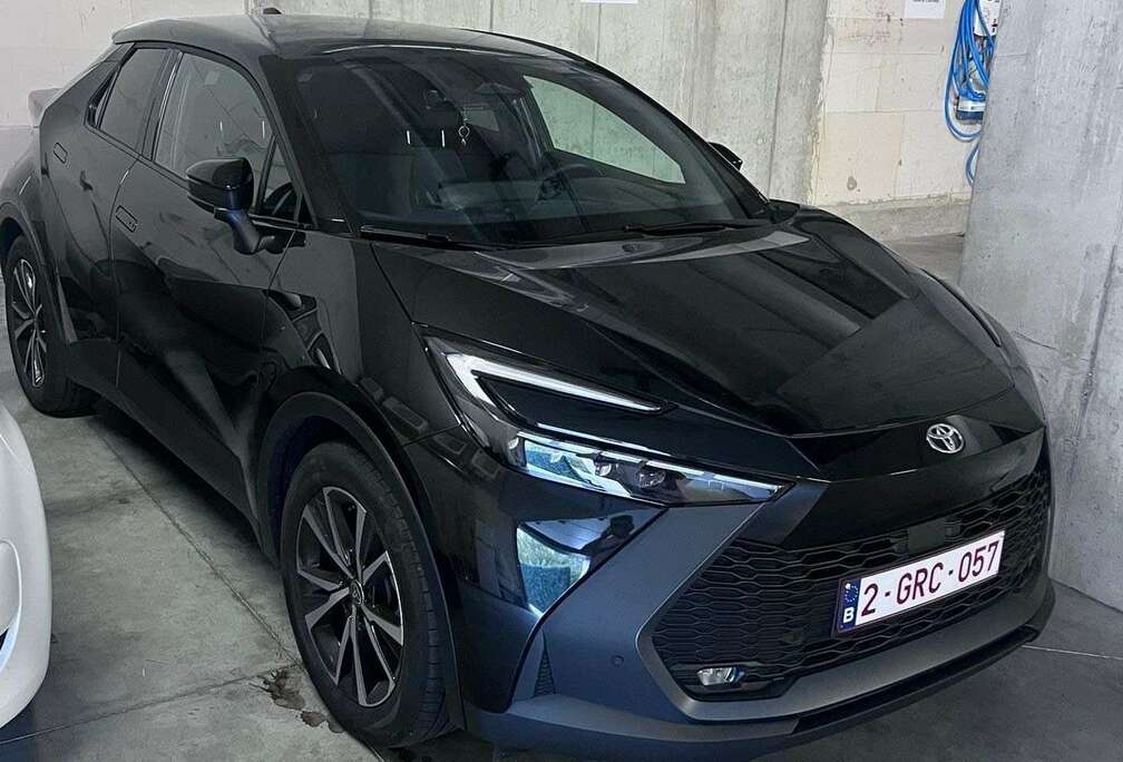 Toyota 1.8 hev Dinamyc plus+ tecnopack