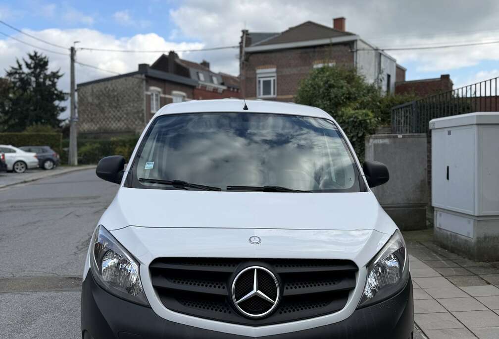 Mercedes-Benz 109 CDI 2017