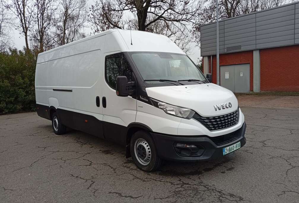 Iveco 35S16 // automatique // 147.000 km // L4H2