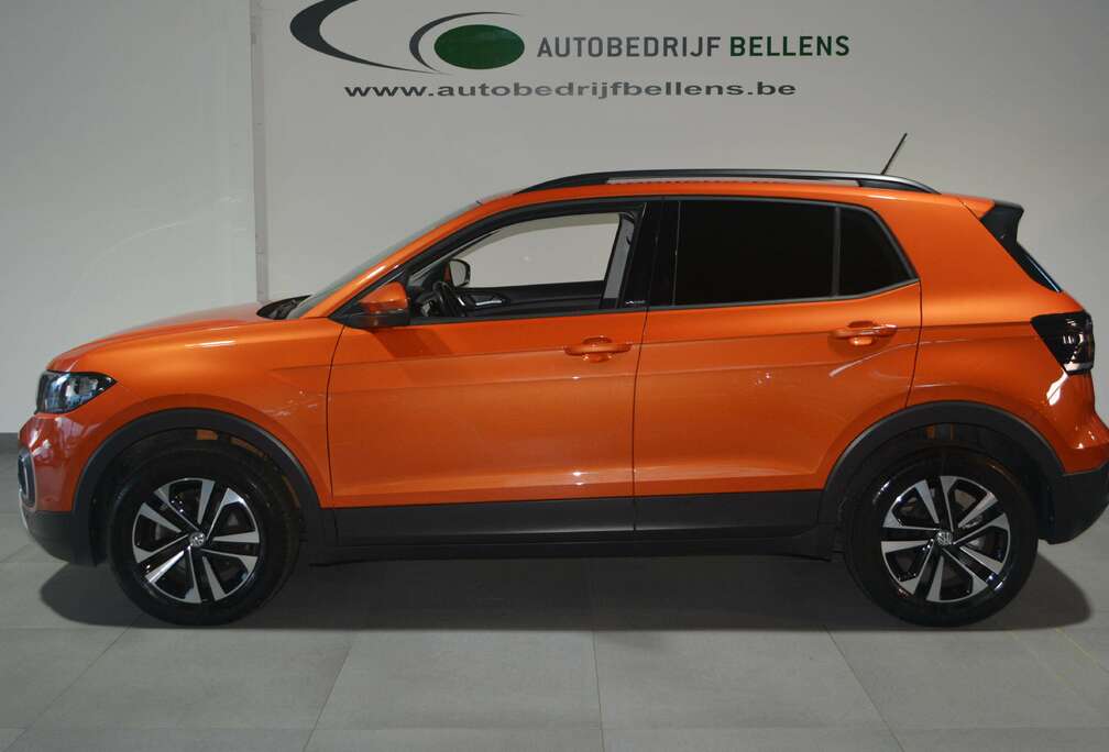 Volkswagen T-Cross 1.0 TSI United OPF DSG / NAVI + CAM / APPL