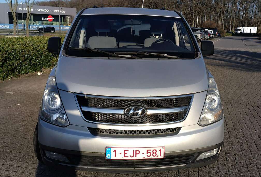 Hyundai H-1 2.5 CRDi Travel