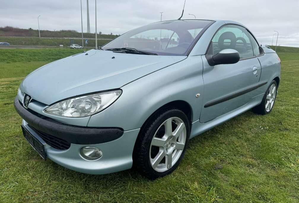 Peugeot 206 CC 1.6i 16v