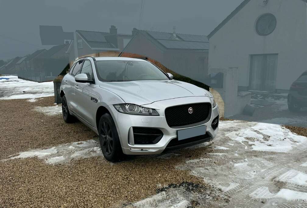 Jaguar F-Pace 2.0 D E-Performance R-Sport (EU6.2)