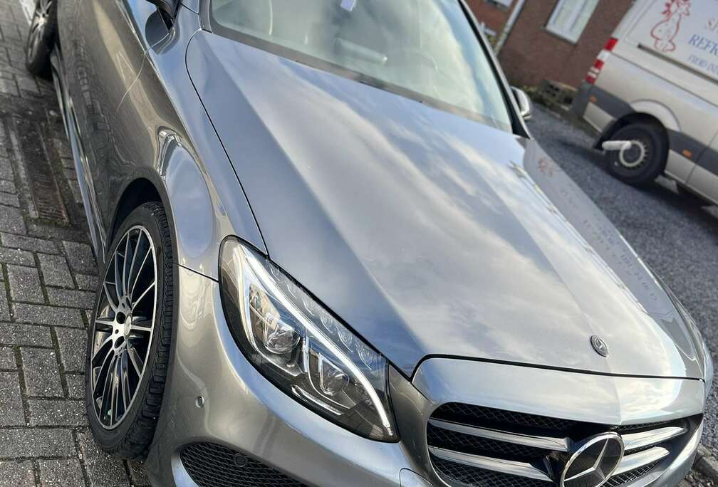Mercedes-Benz Mercedes Benz C220d.  Pack AMG