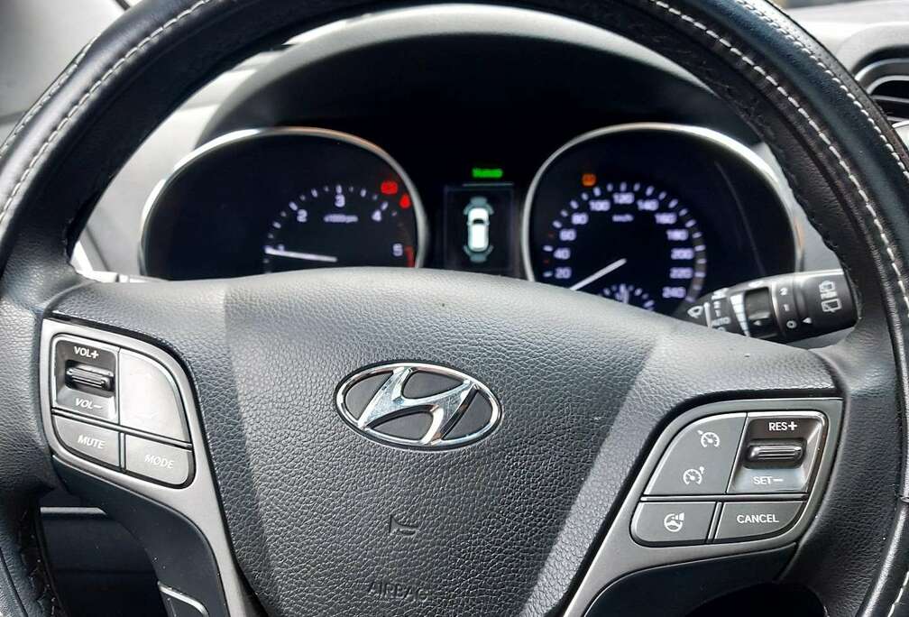 Hyundai blue 2.0 CRDI 4WD Premium