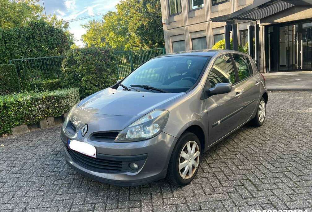 Renault Clio 1.2i 16v Community Blue