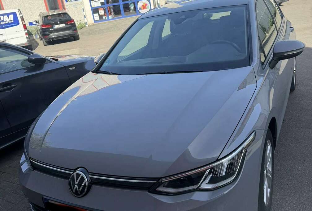 Volkswagen 1.0 TSI Life OPF
