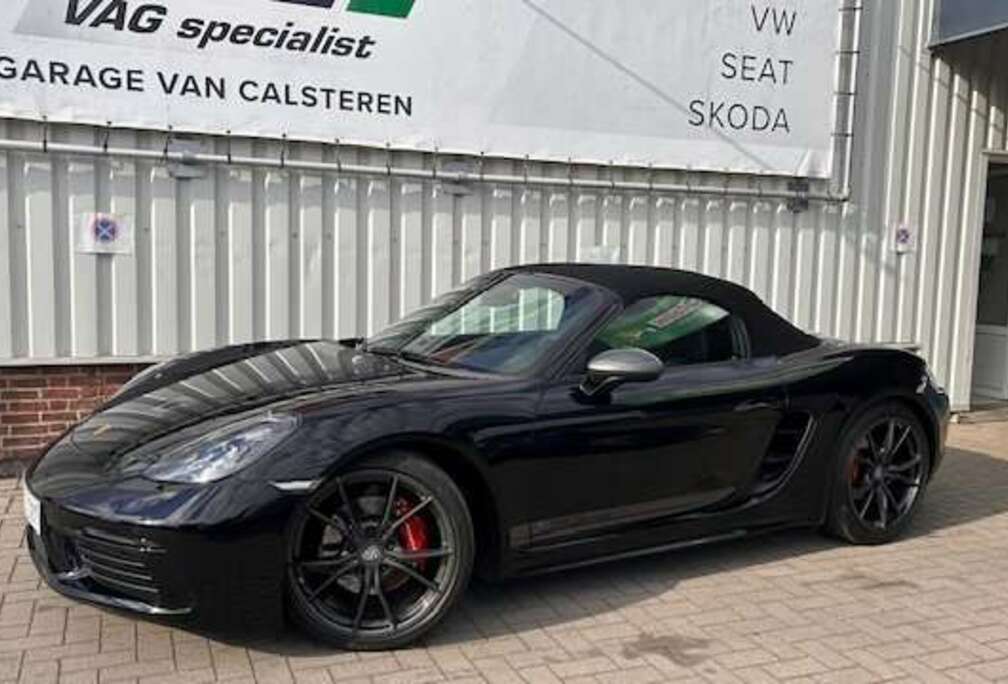 Porsche Boxster T 2.0 Turbo PDK