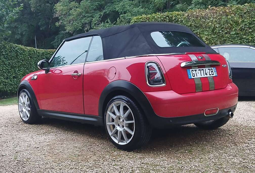 MINI Mini Cabriolet 1.6i Cooper