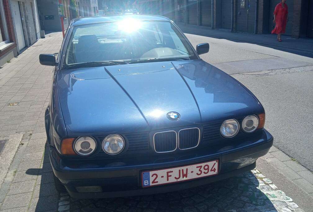 BMW 525i 24V