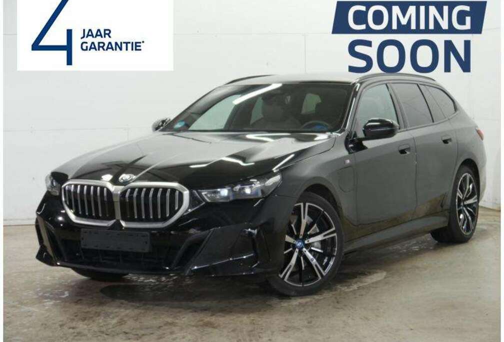 BMW M SPORT - PANODAK - BOWERS & WILKINS