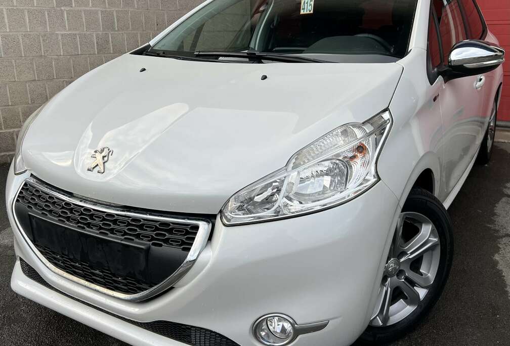 Peugeot 1.2i Style + CLIM + JANTE ALU + ÉCRAN