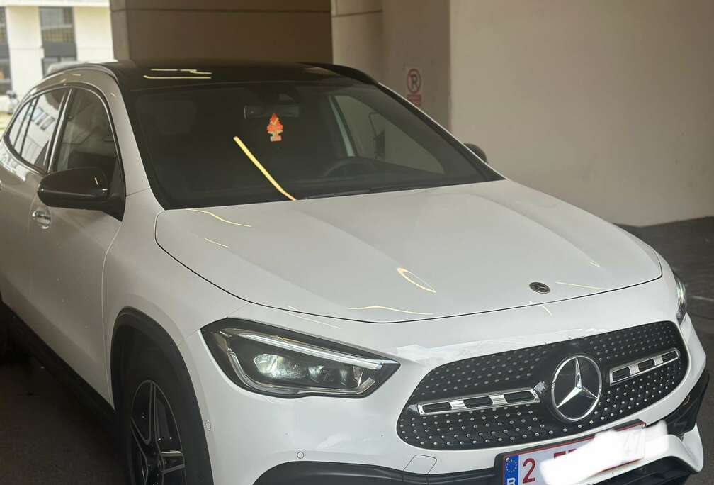 Mercedes-Benz GLA 200 d