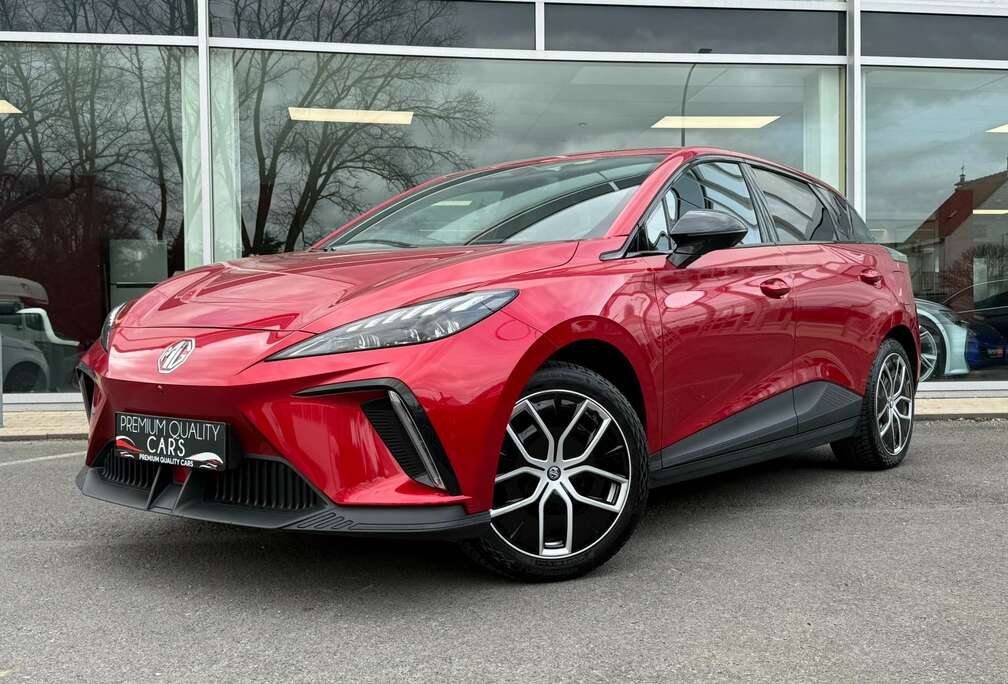 MG 64 kWh LUXURY / 360CAM / CARPLAY / ZETEL&STUURVR