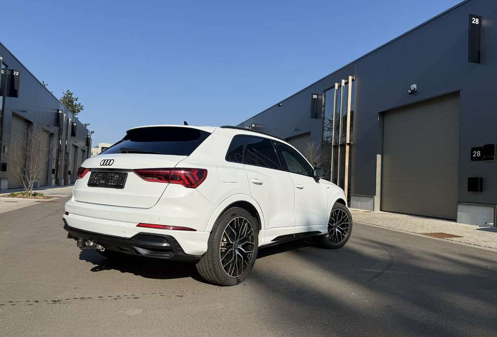 Audi Q3 Sportback 35 TDi Quattro S line S tronic