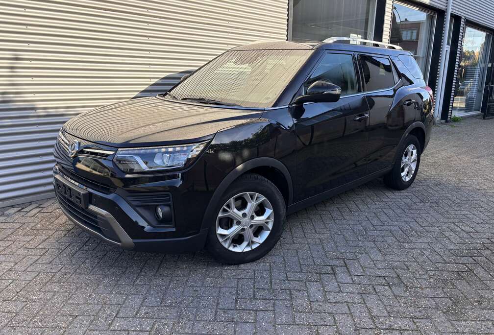 SsangYong Grand 1.6i e-XGi 2WD Quartz - Trekhaak