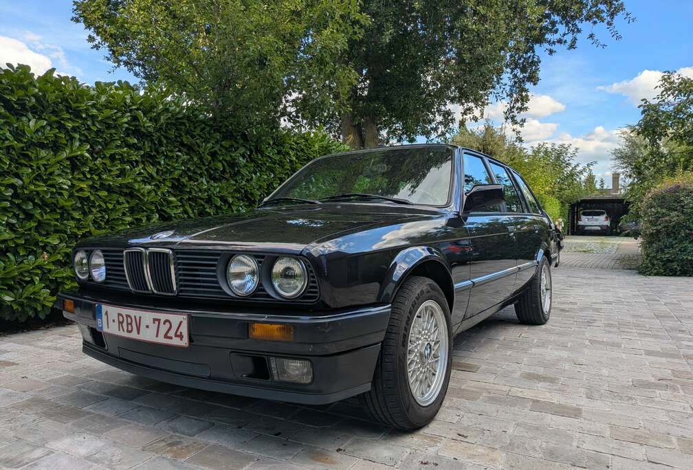 BMW 316i touring Design-Edition