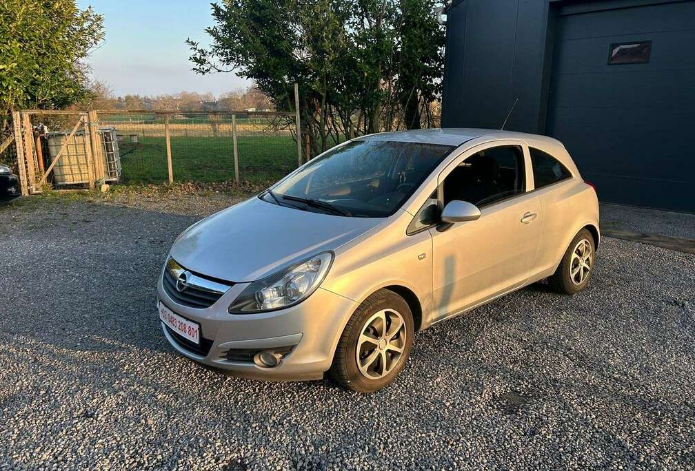 Opel 1.2 Essence CLIM SEULEMENT 128000km