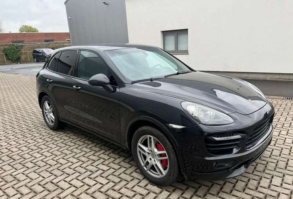 Porsche Cayenne+Turbo+4.5+Turbo+V8+32v+Tiptronic+S